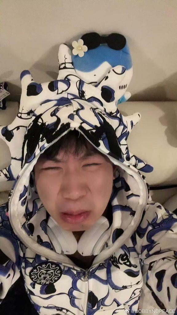 BOBBYNOPEACE吴涵